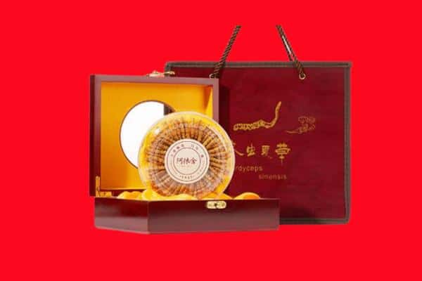 收购资讯:宁南县回收冬虫夏草是按克吗